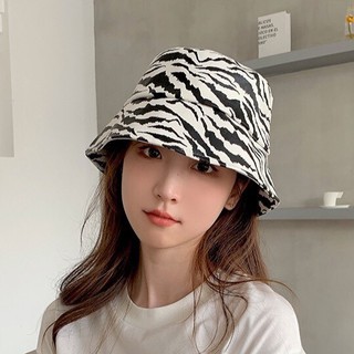 Mũ bucket Bò Sữa - Mũ vành tròn hoạ tiết trắng đen phong cách Ulzzang form unisex nam nữ [2 mặt]