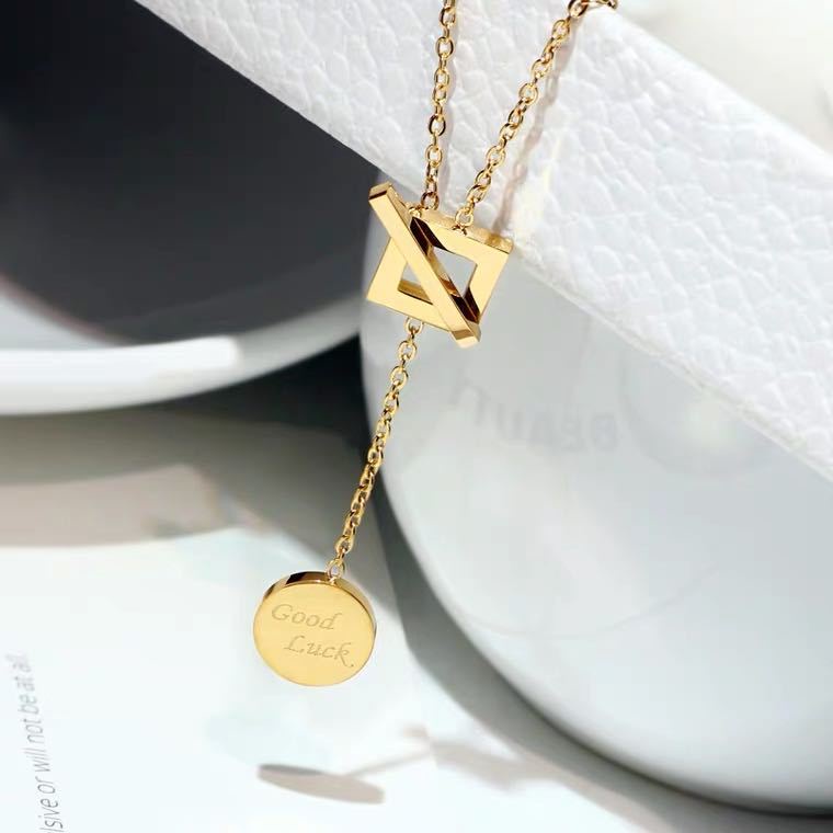 Vòng cổ Thép Titan Mặt Chữ Cái Phong Cách Nhật Hàn Cho Nữ