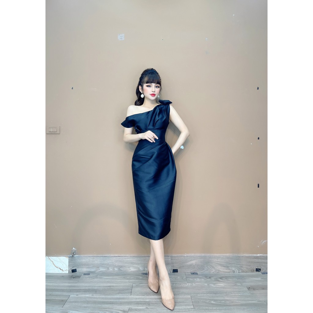 [Mã SKAMA06 giảm 8% tối đa 50K đơn 250K] Live- Váy taffta lệch vai đính nơ- 8509 | BigBuy360 - bigbuy360.vn