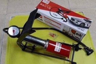 Bơm chân bơm xe máy xe đạp ô tô