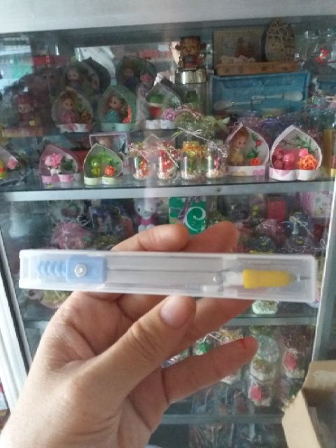 Compa đầu ngòi chì khúc