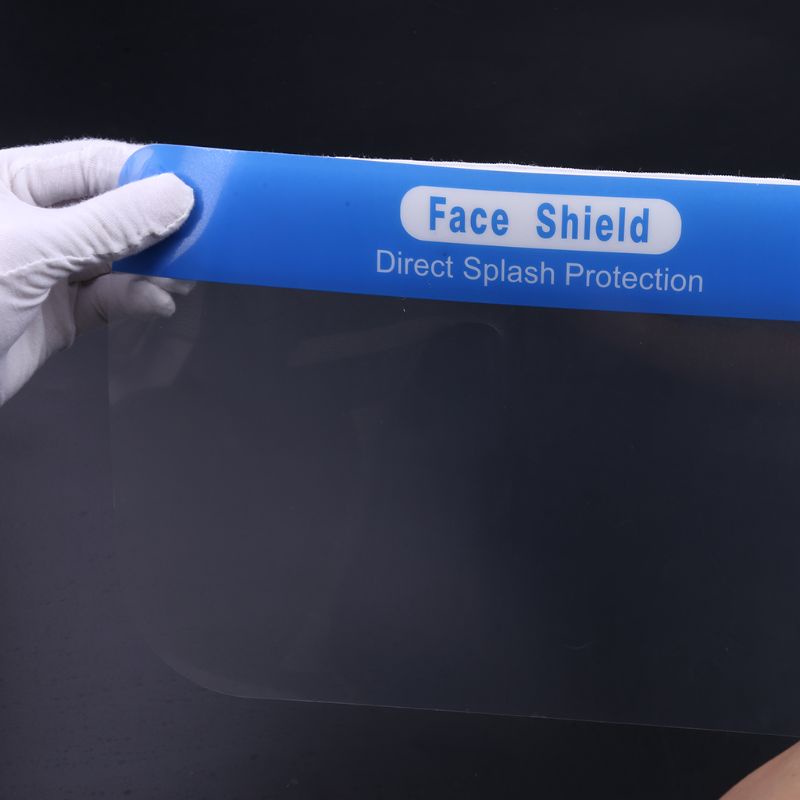 Tấm Chắn Bảo Vệ Mặt Bằng Nhựa PET Trong Suốt Chống Bắn Nước / Bụi Bẩn Tiện Dụng Cho Nam Và Nữ