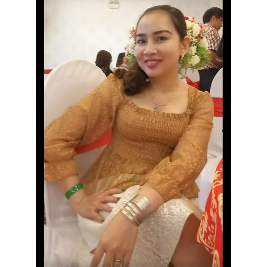 THANH LÝ ÁO REN PEPLUM NÂU