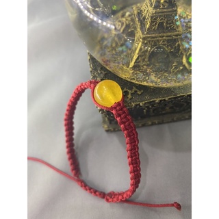 Vòng Sợi Chỉ Đỏ May Mắn