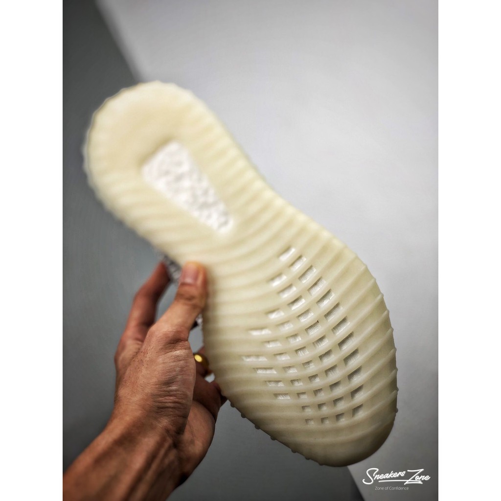 Giày thể thao nam nữ YZ 350 V2 STATIC trắng xám