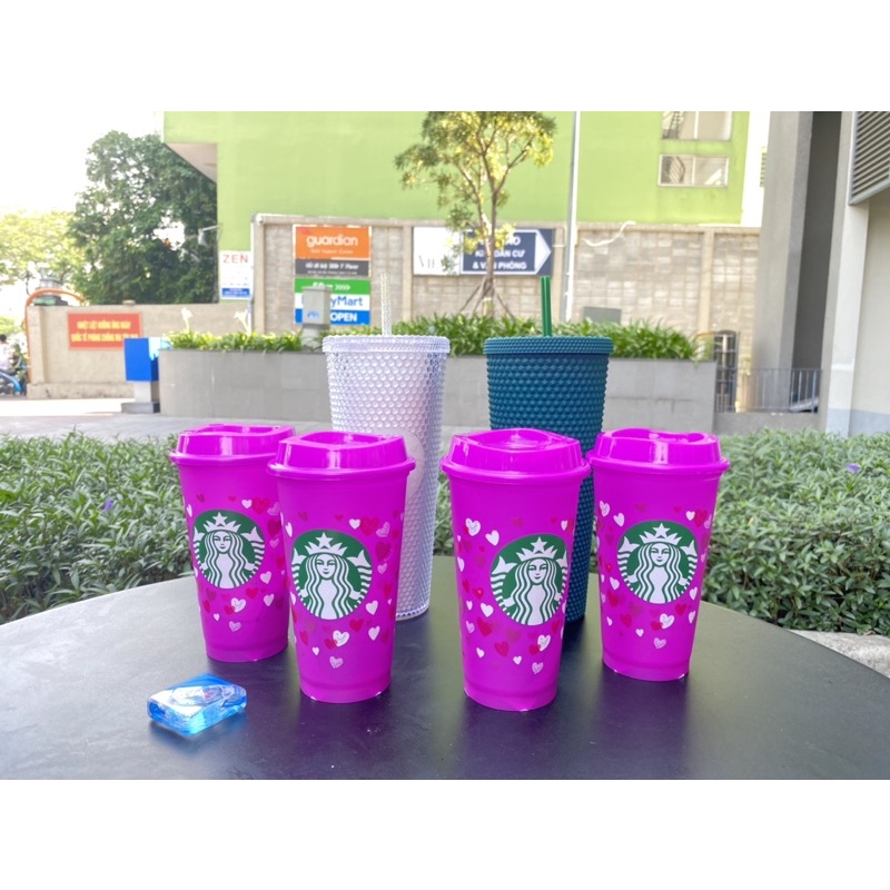 Ly mica nhựa valentine Starbucks Vietnam 2022