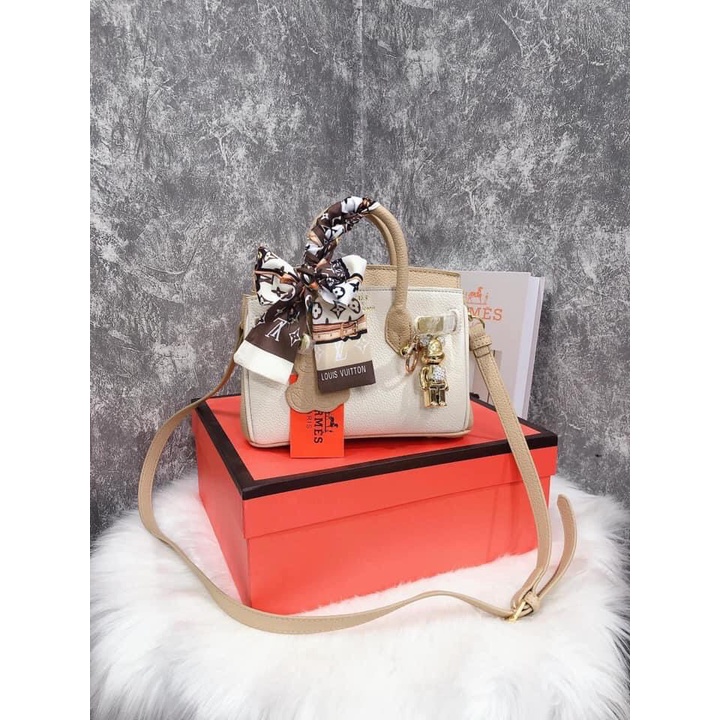 Túi Xách Nữ Cầm Tay Đeo Vai,Đeo Chéo Khóa Chữ H Chất Da Sần Bản Phối Sai 21 CM Hàng Có Hộp Thiết Kế  Phong Cách