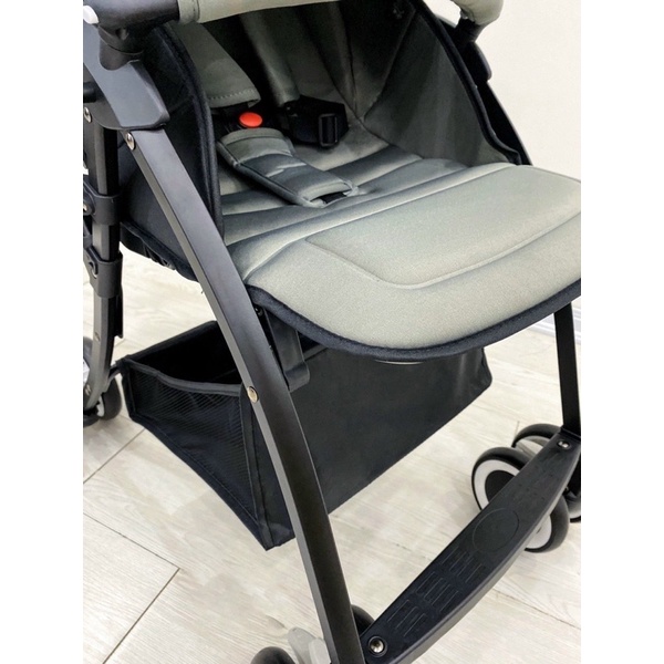 (Nhập khẩu chính hãng  XE ĐẨY VOVO 2 CHIỀU GẤP GỌN - DÒNG XE SANG TRỌNG ĐẸP MẮT GỌN NHẸ HỢP TÚI TIỀN.