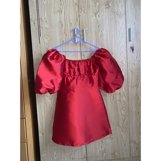 Đầm đỏ tay phồng Shebyshj size L