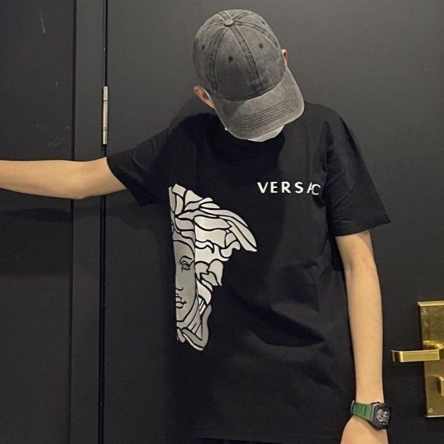 Áo Thun Tay Ngắn Cổ Tròn In Hình Nhãn Hiệu Và Nhãn Hiệu Thời Trang Unisex