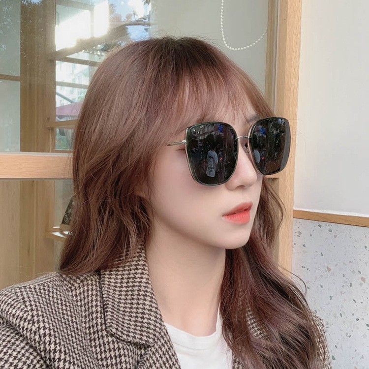 Kính râm nữ chống tia UV400, mặt vuông retro làn sóng Hàn Quốc - KM18