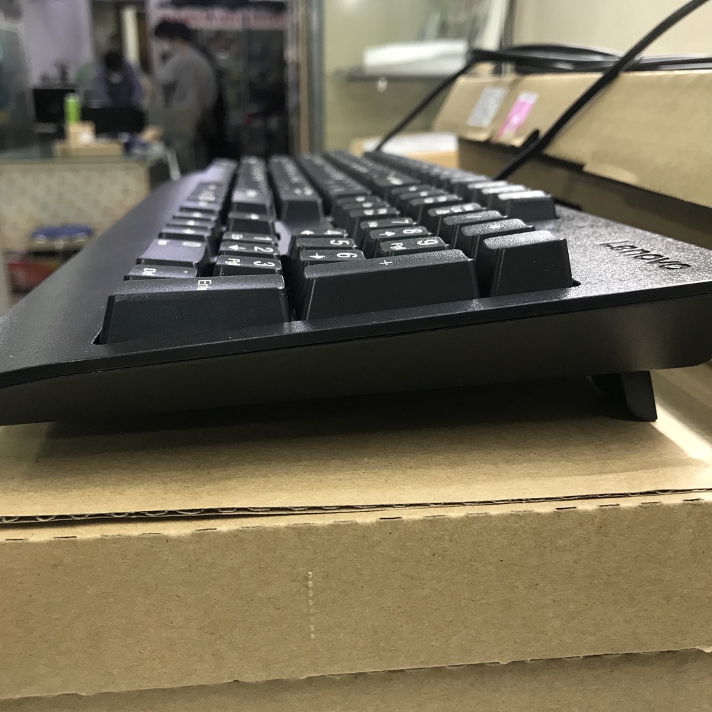 Bàn phím 1.8M có dây 🍍Lenovo SK-8827🍍 Phím đồng bộ đa năng tiện dụng