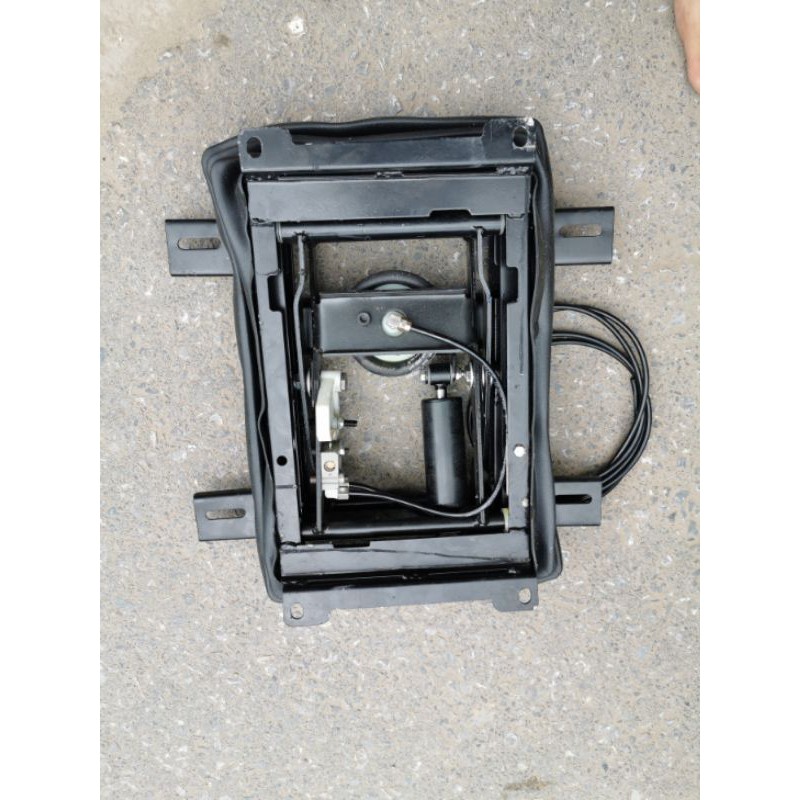 ĐẾ GHẾ HƠI chế  cho xe 1tấn đến 9tấn, đế ghế hơi chế cho xe du lịch, xe 16 chỗ , xe khách