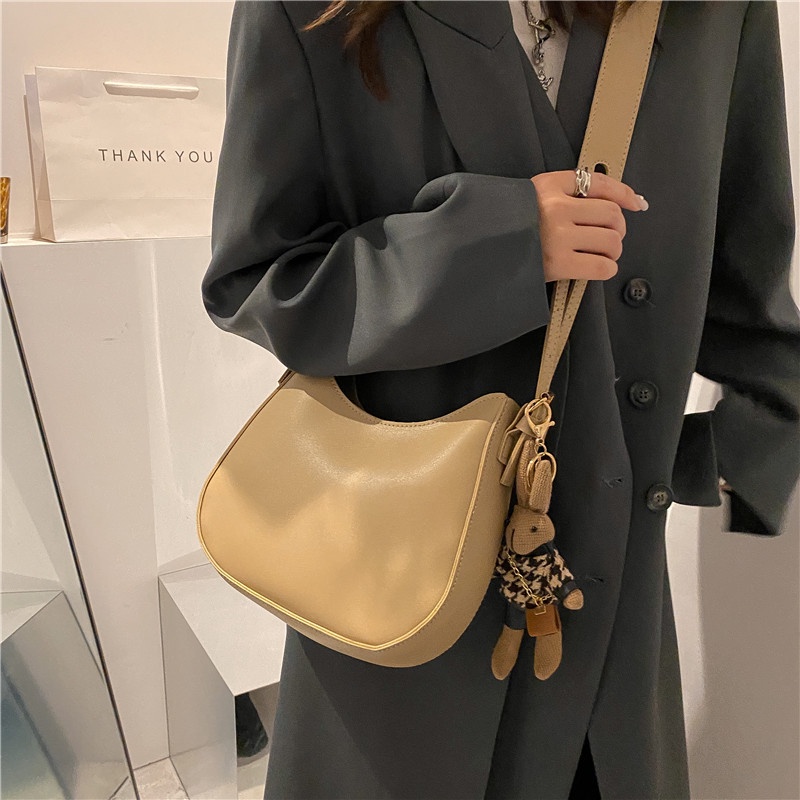 Túi Đeo Chéo Màu Trơn Thời Trang Thu Đông Mới Cho Nữ