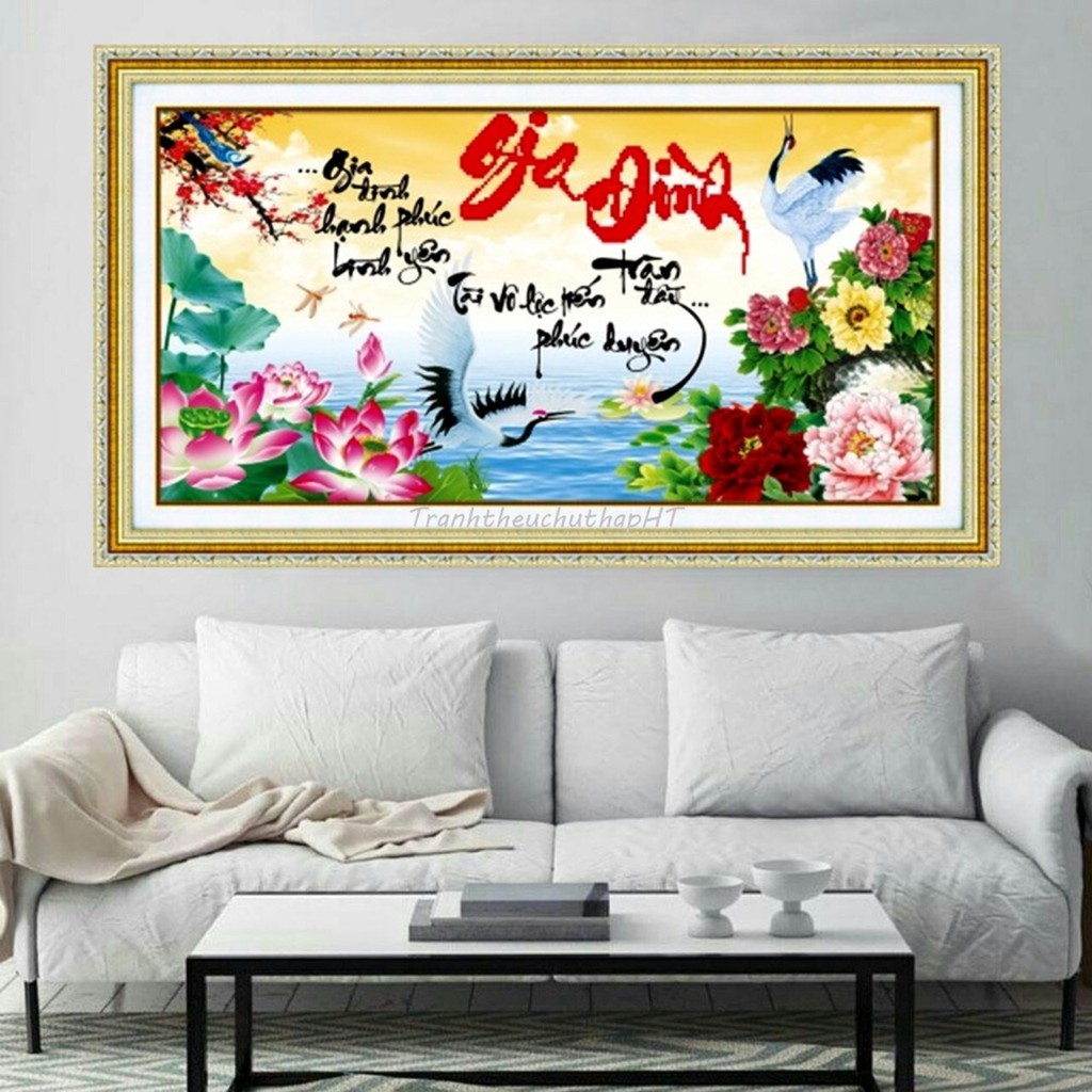 Tranh đính đá Gia Đình Hạnh Phúc Bình Yên 77x45cm LV351