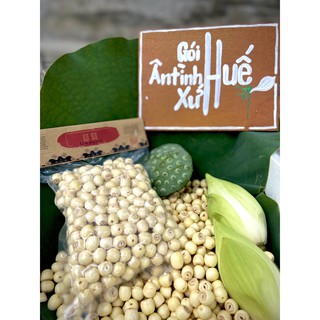Hạt sen Huế tươi⚡GÓI 500GR⚡Sen trồng tại thành hào cung đình Huế. Hạt bở bùi thơm ngon