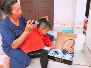 Tông  đơ Philip 928