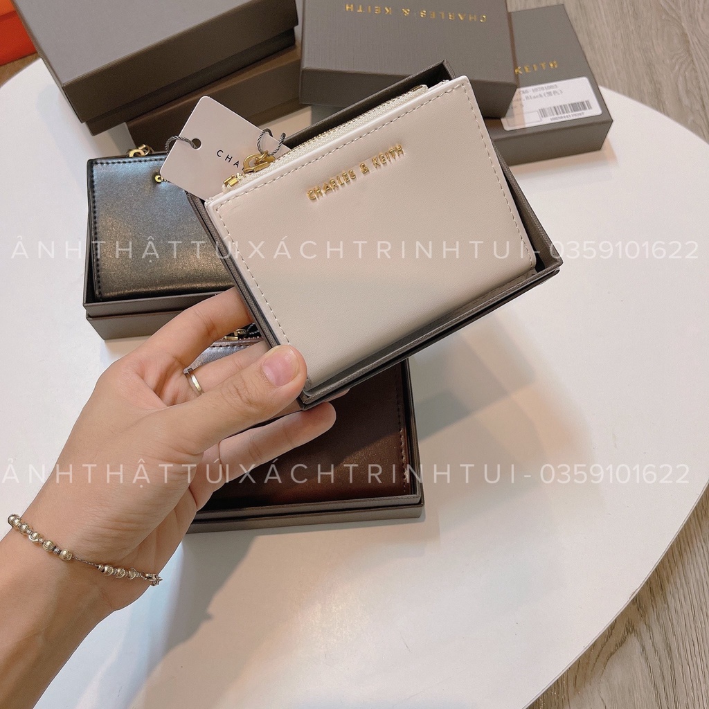 Ví ck gấp trơn hàng quảng châu fullf box xịn xò loại 1 phù hợp cho các nàng nhỏ gọn tiện lợi