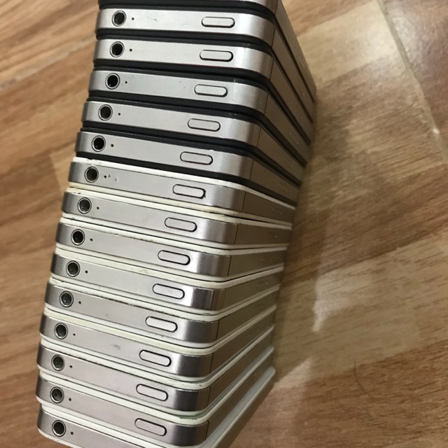 Điện thoại iphon 4s 16g quốc tế máy lắp sim là dùng