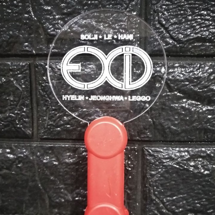 [Mã LIFEBOOK1 giảm 30K đơn 150K] Lightstick Momoland đèn phát sáng phong cách gậy cổ vũ idol thần tượng