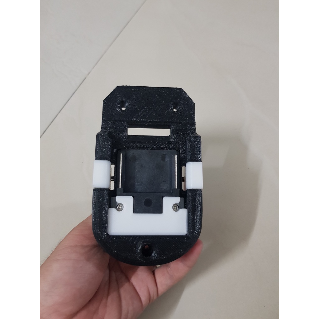 Đế chuyển Pin Makita cho máy Ryobi One + 18v