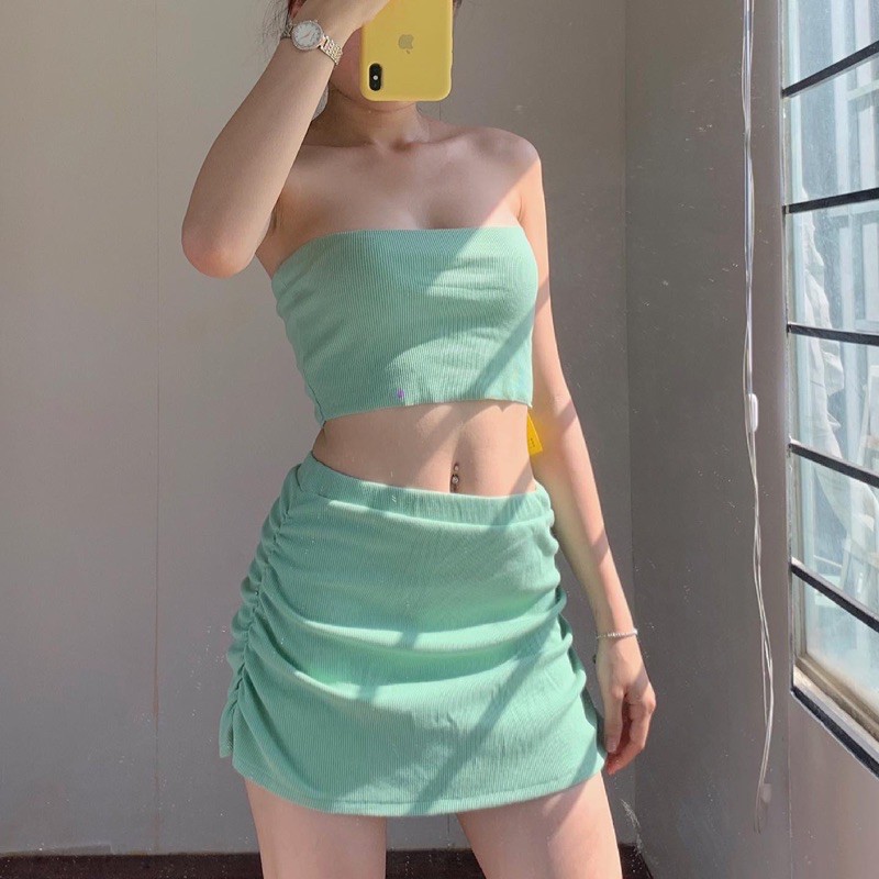 CHÂN VÁY NHÚN HÔNG