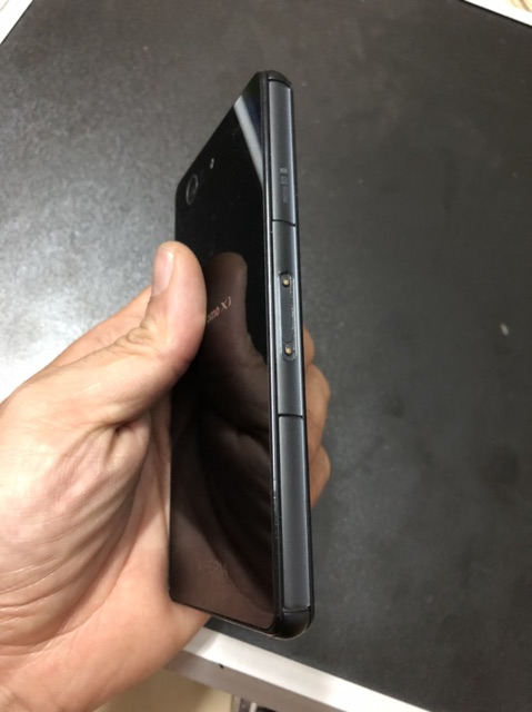 Điện thoại sony xperia z3 compact docomo nhật likenew mới 98% | BigBuy360 - bigbuy360.vn