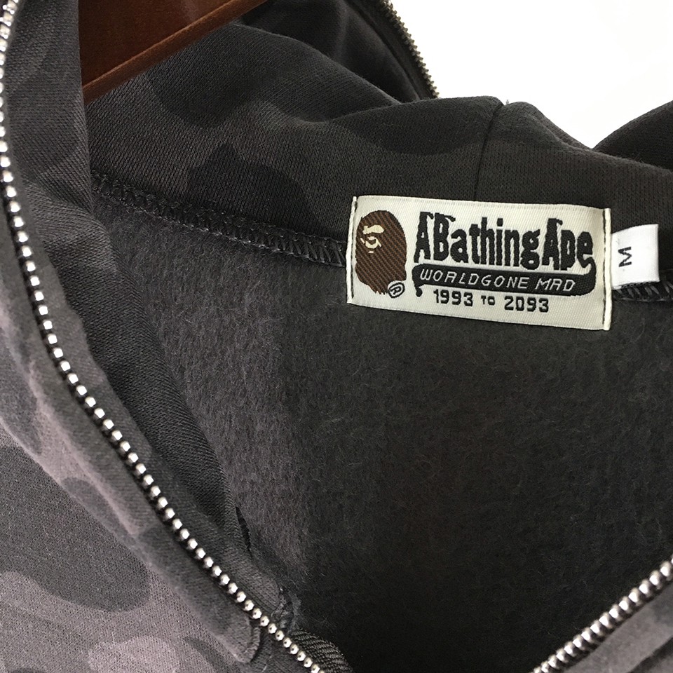Áo Jacket Bape Shark 08
