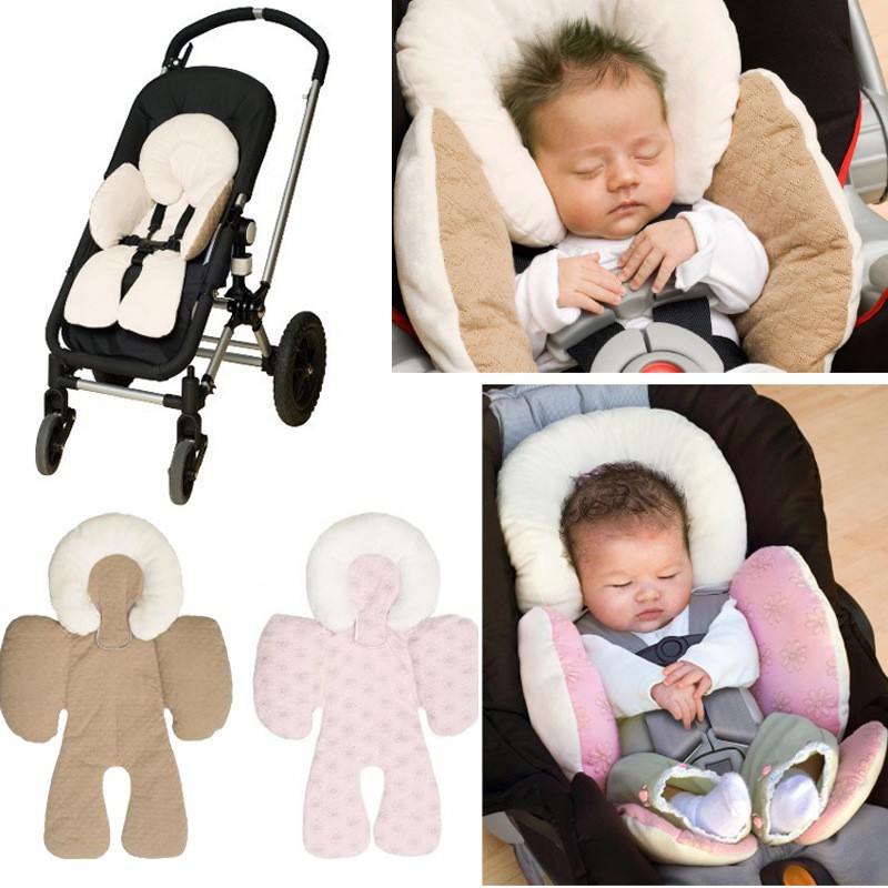 Đệm lót ngồi xe hơi nhồi bông cho bé