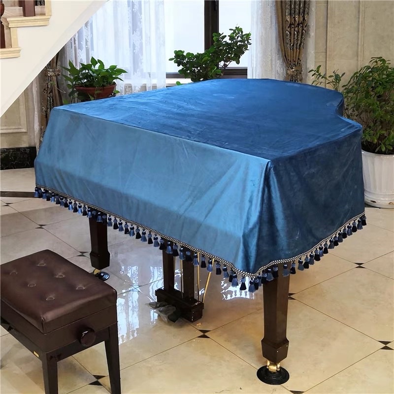 MẪU KHĂN NHUNG XANH HÀ LAN PHỦ ĐÀN PIANO GRAND CAO