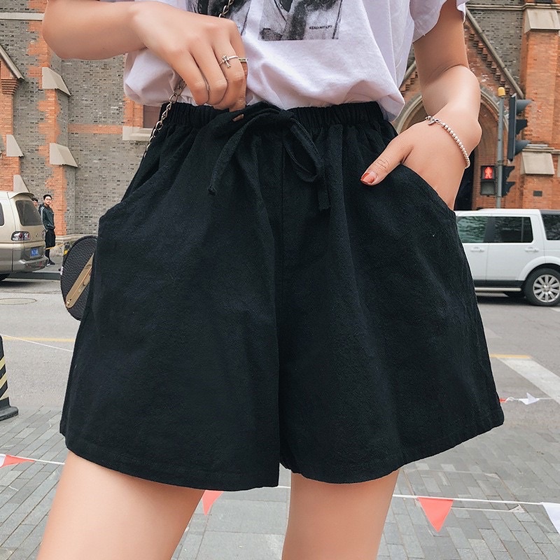 Quần shorts nữ đẹp ống rộng cạp chun chất đũi