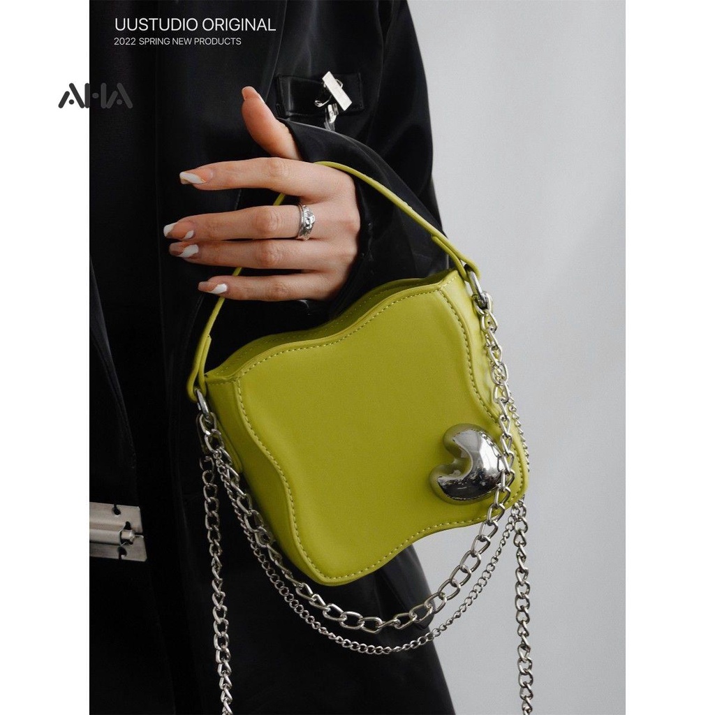 Túi xách AHA official mini dáng vuông thiết kế kiểu hoa phối dây xích thời trang cho nữ