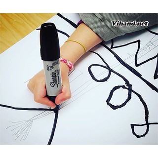 Bút lông ngòi dẹp đánh dấu lên mọi bề mặt Sharpie Chisel Tip