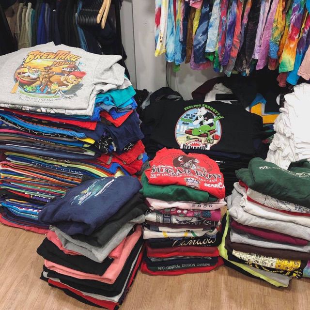 Áo cổ tim.100k/4ao