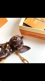 Móc khoá LV cún con cực xinh