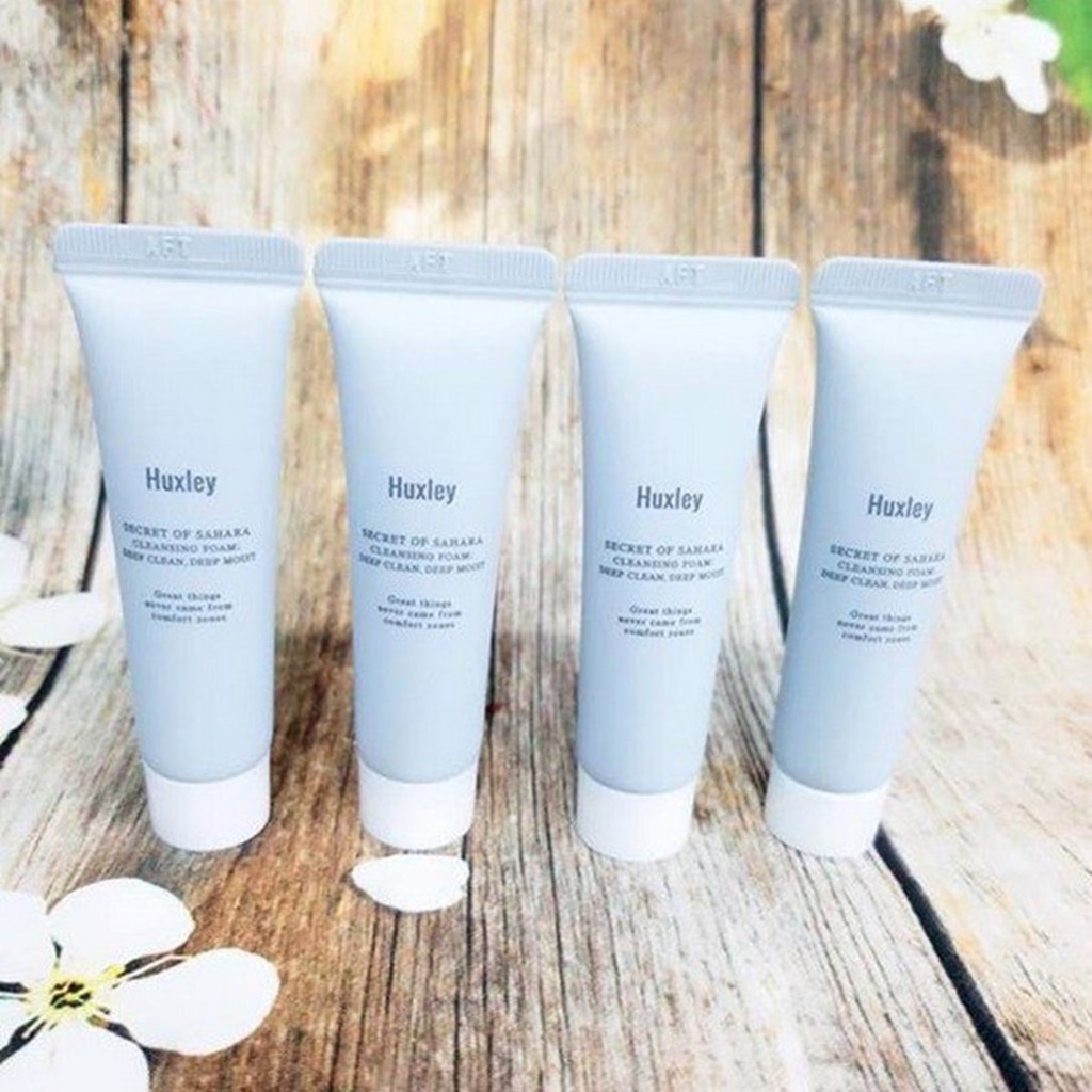 Sữa Rửa Mặt Sạch Sâu Huxley Cleansing Foam; Deep Clean, Deep Moist