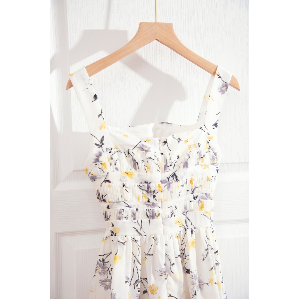 [Mã SKAMSALEP6 giảm 10% tối đa 100K đơn 150K] SÒ VINTAGE - HALY Đầm hoa xếp li ngực ba tầng | BigBuy360 - bigbuy360.vn