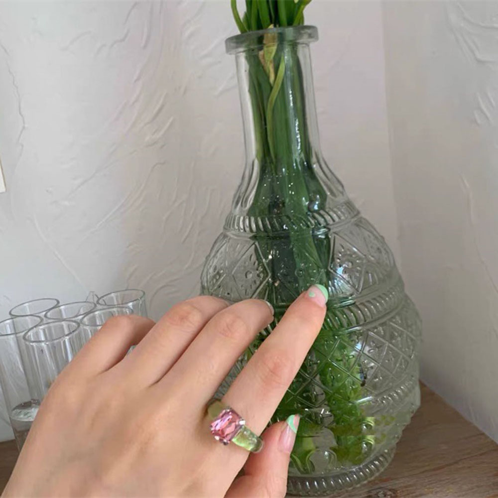 Nhẫn Mặt Tròn Đính Đá Nhiều Màu Cho Nữ