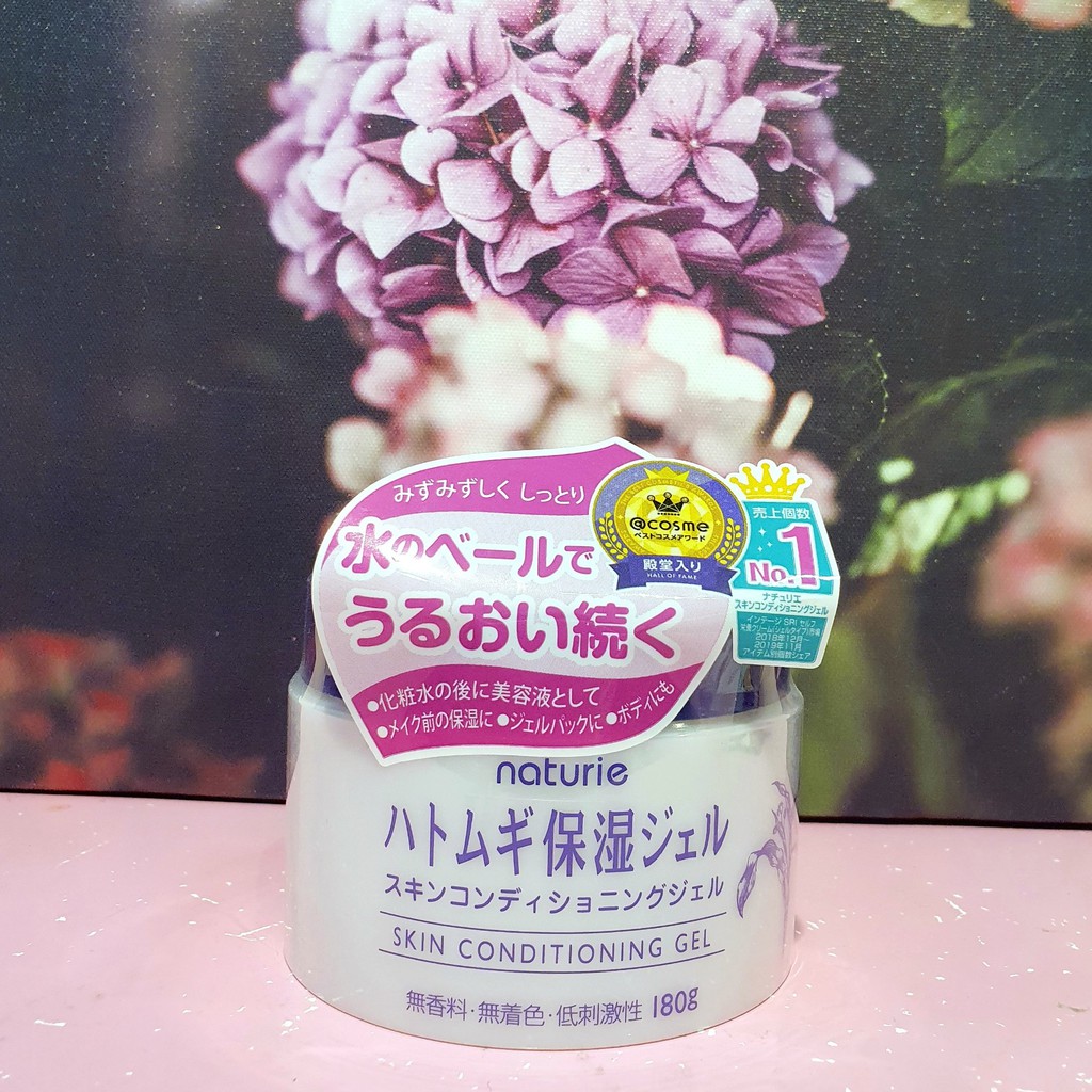 Kem dưỡng  Ý Dĩ Naturie Skin Conditioning gel 180g