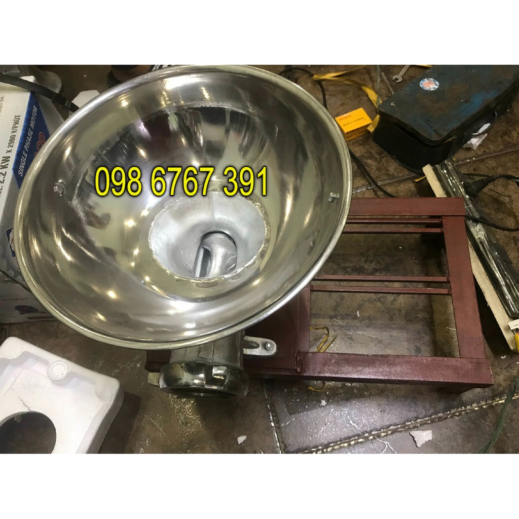 Bệ đùn 32 chưa có mô tơ. Máy xay đùn công nghiệp xay xương, xay cá xay gà nguyên con