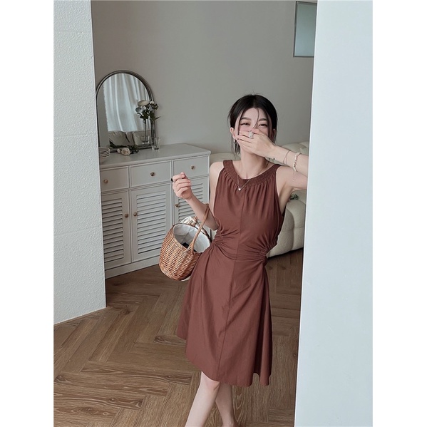 đầm midi dáng xoè cut out eo koreastyle