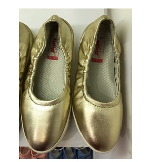 Bata giày size 37 màu vàng ánh kim