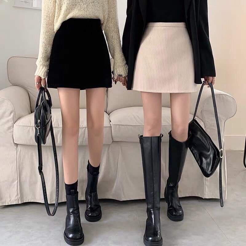 Chân váy FOREVER21 form A nhung gân tăm lưng cao màu đen, kem có lót quần