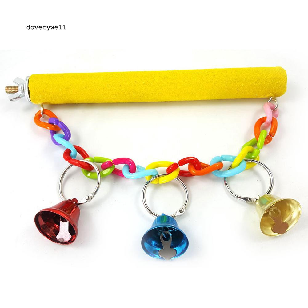 Thanh treo cho vẹt đậu bằng hợp kim và nhựa có gắn chuông nhiều màu sắc kích thước 20cm x 2cm x 14.5cm tiện dụng