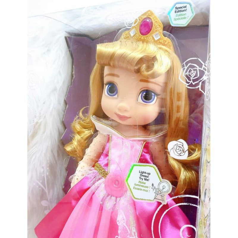 BÚP BÊ CÔNG CHÚA NGỦ TRONG RỪNG