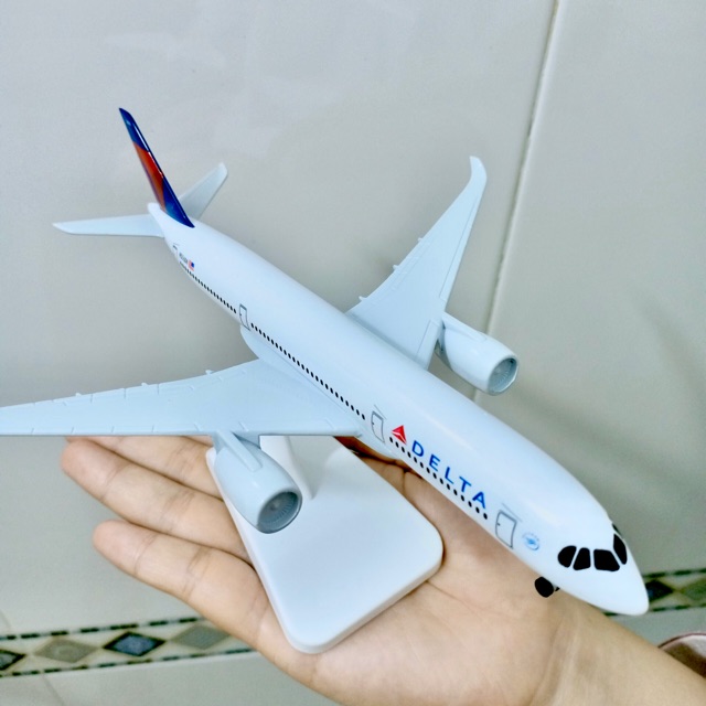 ⚡️ Mô hình máy bay 20cm kim loại hãng A + Đế chưng bày đẹp.  Quà tặng