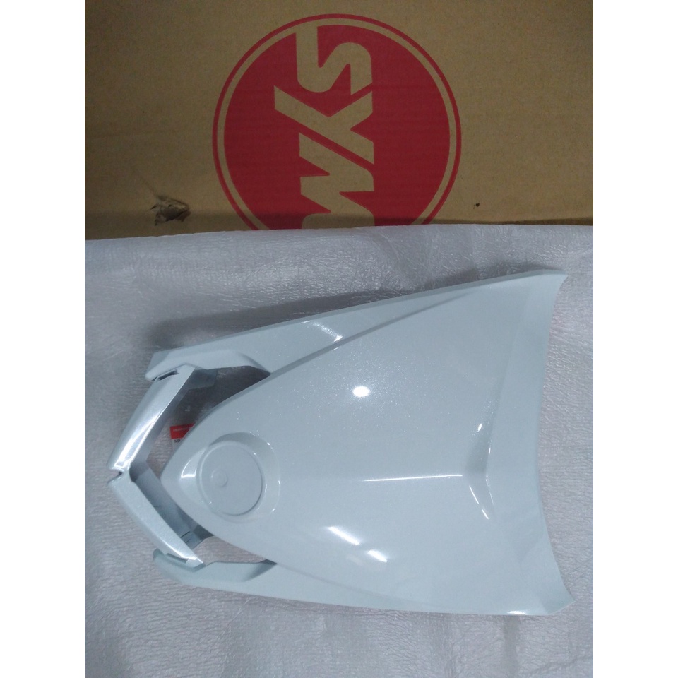 Mặt nạ xe Elegant 50cc  đời xi nhan trên bửng