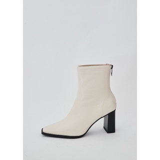 05023 - KAI ANKLE BOOTS