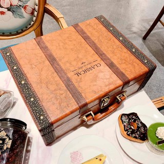 GIỎ QUÀ TẾT VIP CAO CẤP ( hộp da )