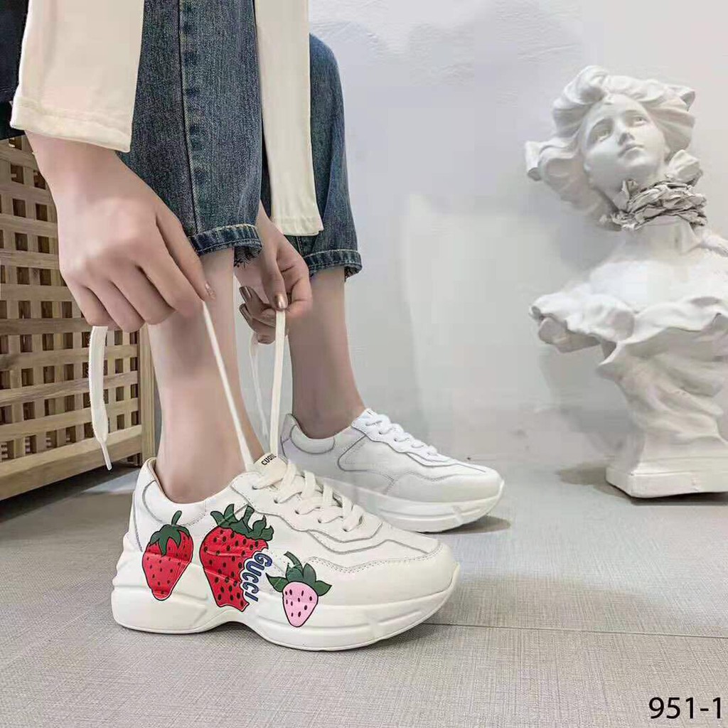 Giày thể thao nữ sneaker hàng đẹp ( full hộp )